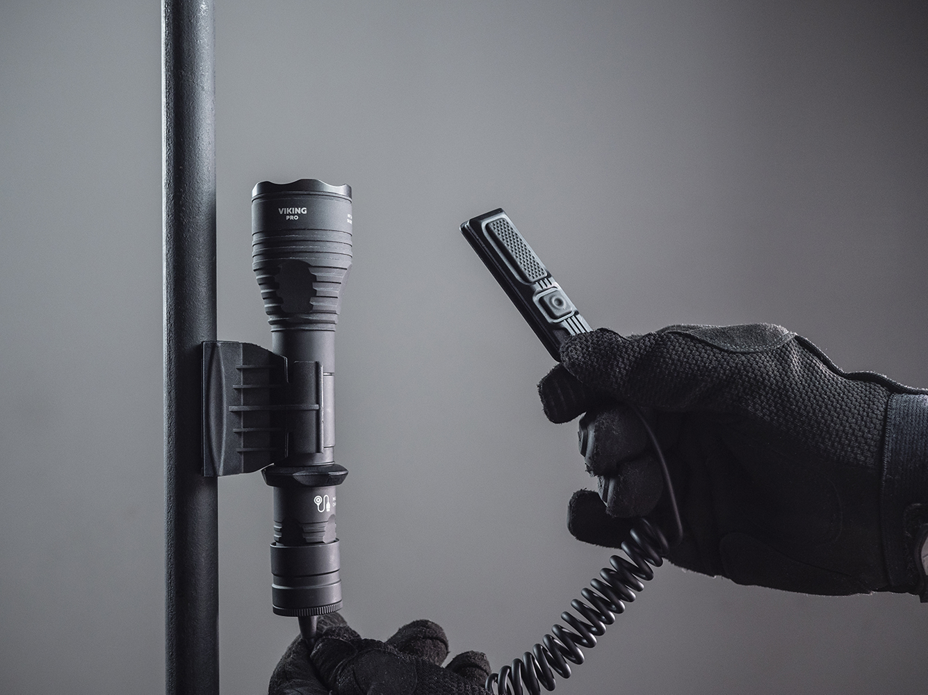 картинка Фонарь Armytek Viking Pro Extended Set Warm