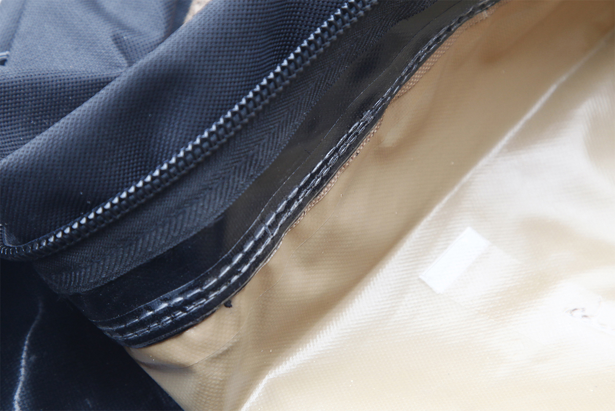 картинка Бокс РИФ на крышу мягкий (92x92x46 см)