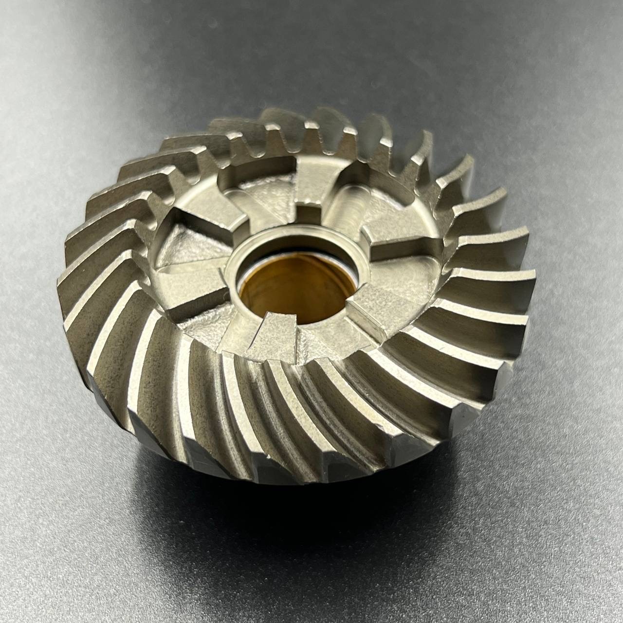 картинка Шестерня переднего хода Yamaha F50-60 (69W-45560-00) (KACAWA)