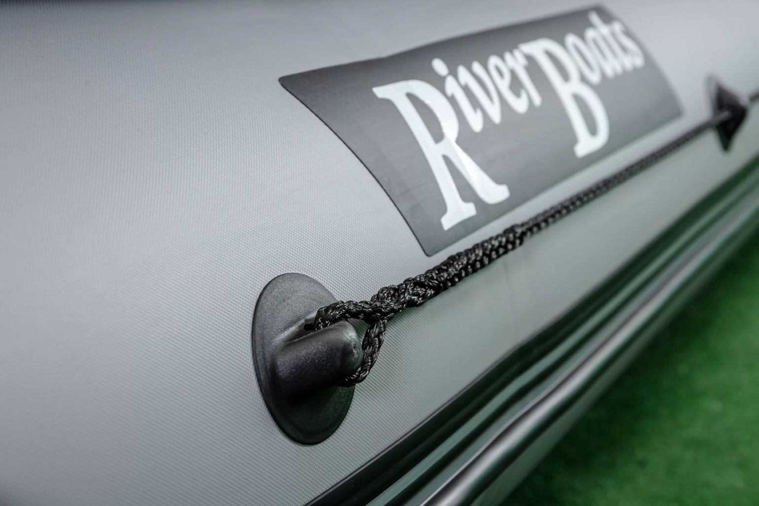 картинка Надувная лодка ПВХ, RiverBoats RB 370 НДНД, ф/б, черно-серый