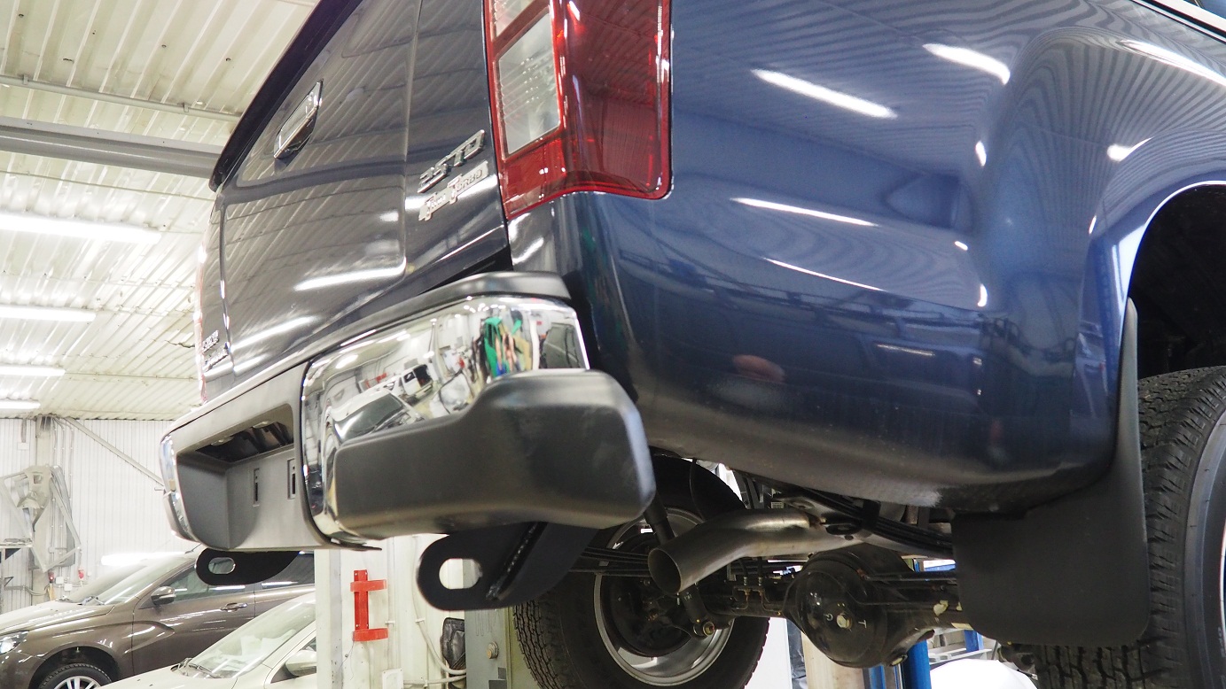 картинка Проушины буксировочные ISUZU D-MAX 2012- ABC.ISUZU.RE.43