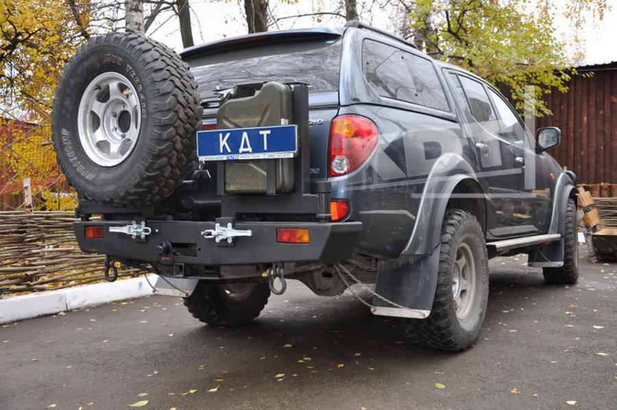 картинка Бампер задний KDT Mitsubishi L-200 Triton