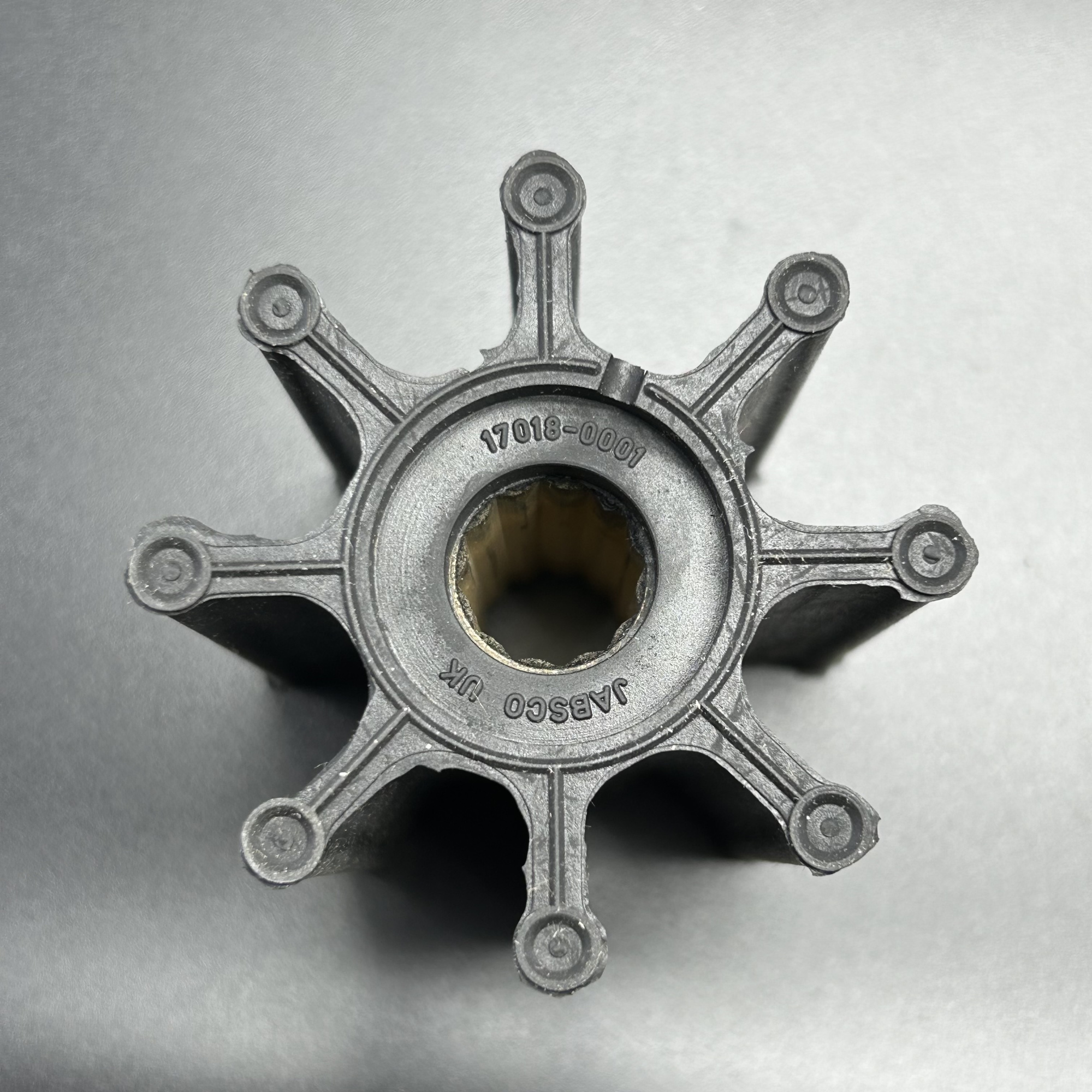 картинка Крыльчатка помпы Mercrusier Diesel 2.8-4.2 (Quicksilver)