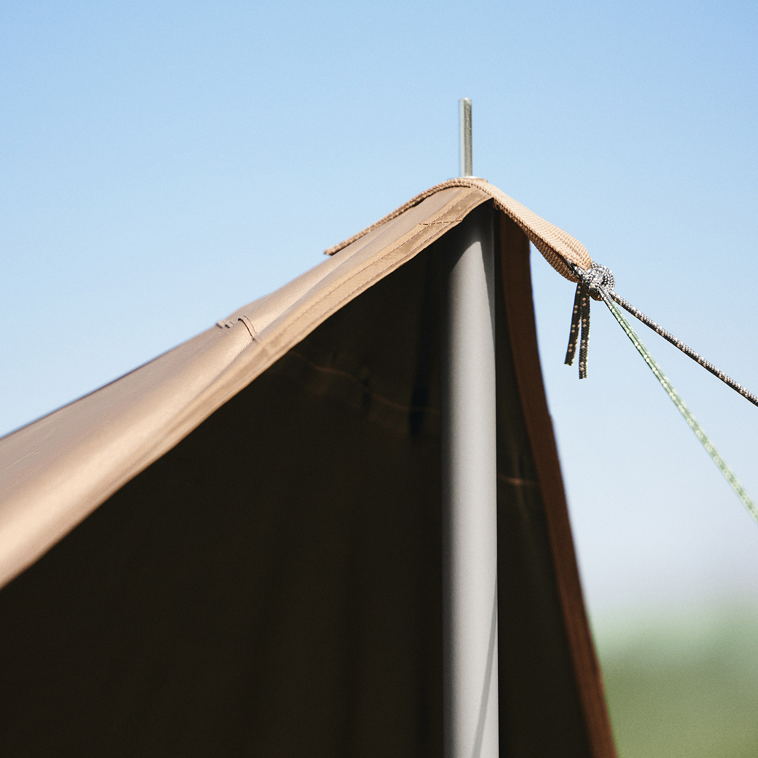 картинка Тент кемпинговый Naturehike 3,8Х5 м., янтарный