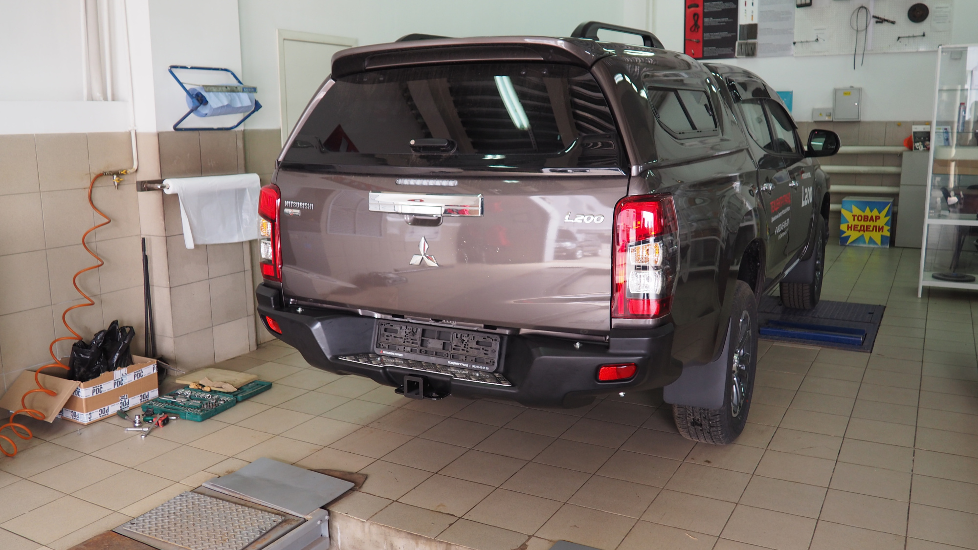 картинка Бампер задний Mitsubishi L200 2018- (чёрный) АВС-Дизайн