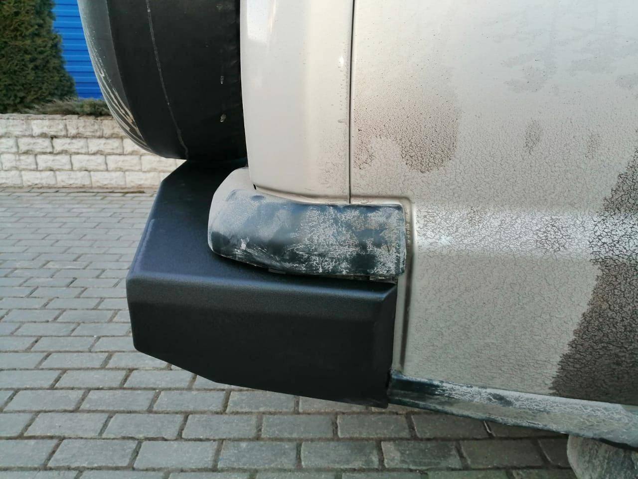 картинка Задний силовой бампер Land Rover Discovery 2