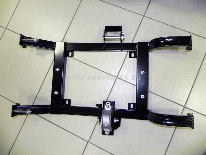 картинка Подрамник раздаточной коробки передач 21214-31 Нива без защиты