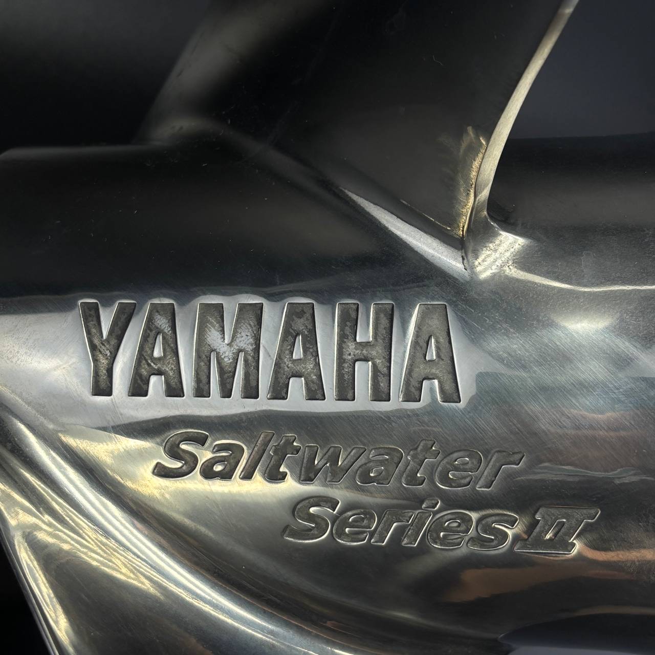 картинка Гребной винт Yamaha F225-F300 (3x15-1/4x18) (Сталь) (Yamaha)