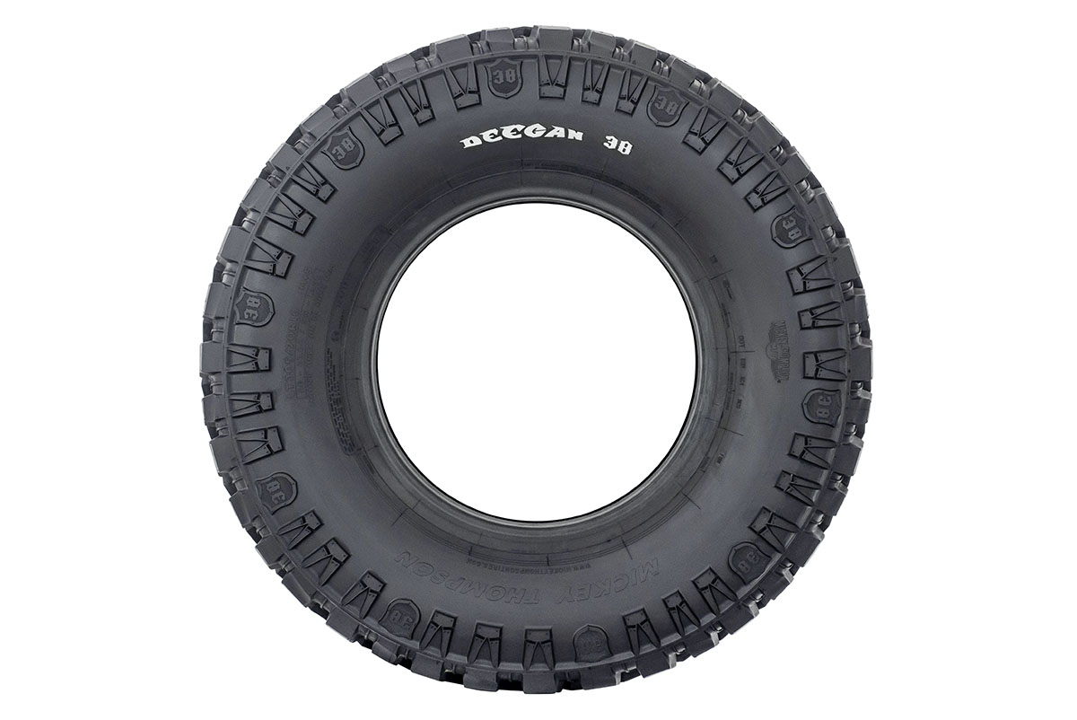 картинка Шина Mickey Thompson LT305/70R16 124/121Q OWL Deegan 38