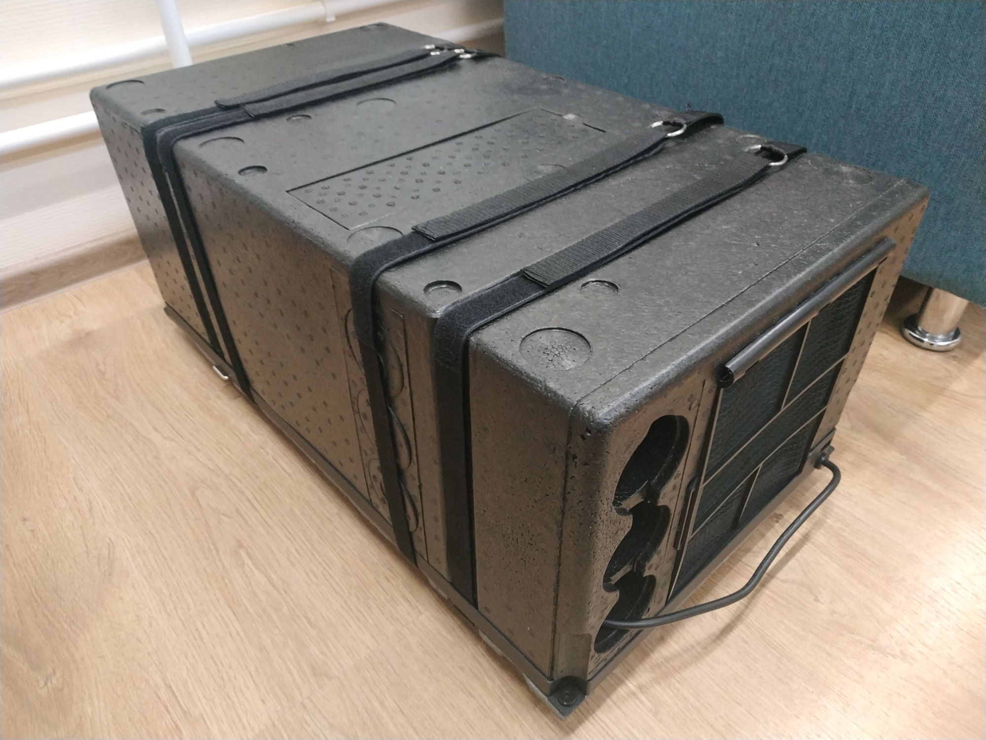 картинка Кондиционер MobileComfort MC3000U, встраиваемый моноблок, мощность 2600Вт, питание 230B