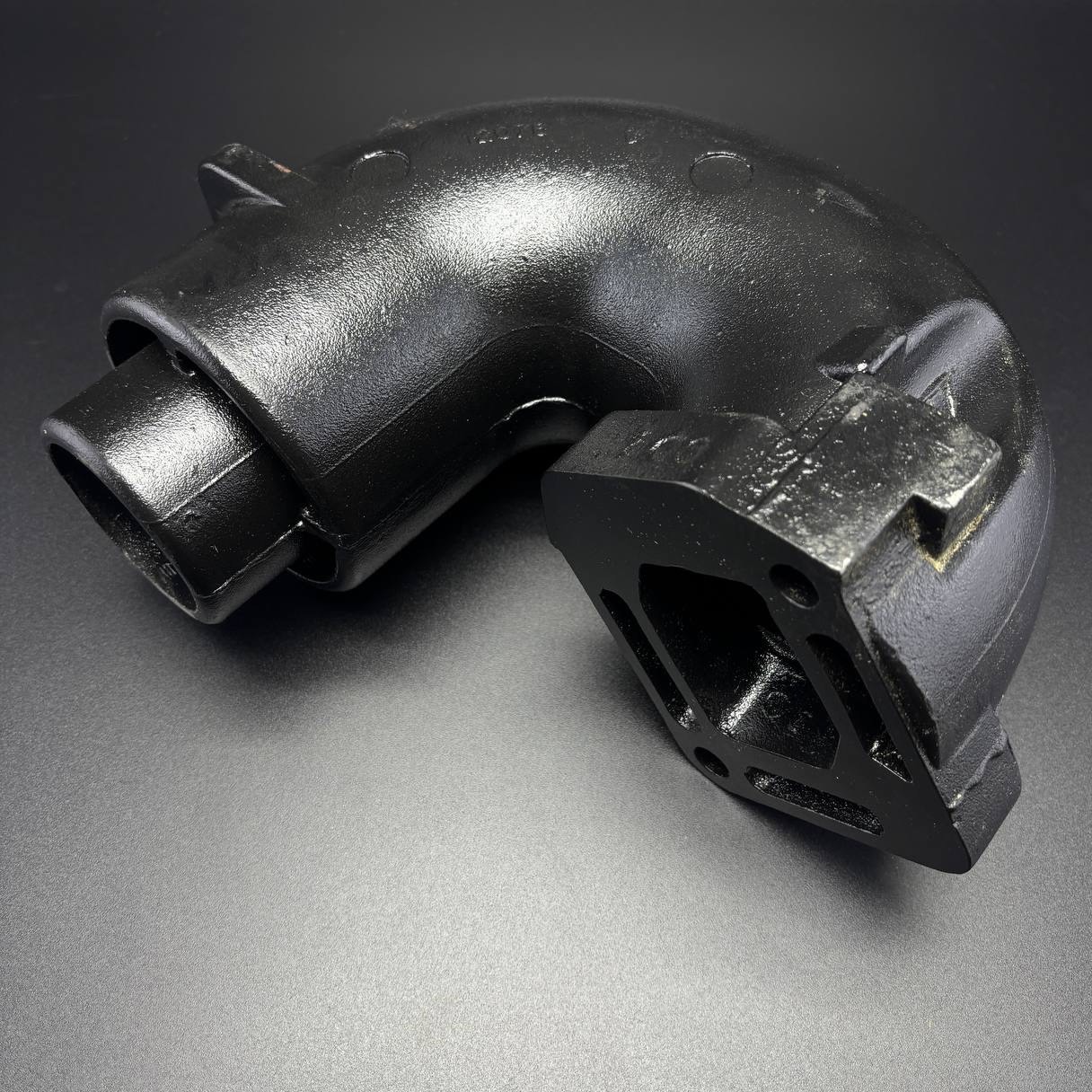 картинка Колено выпускное (гусак) Mercruiser 3.0L (Quicksilver)