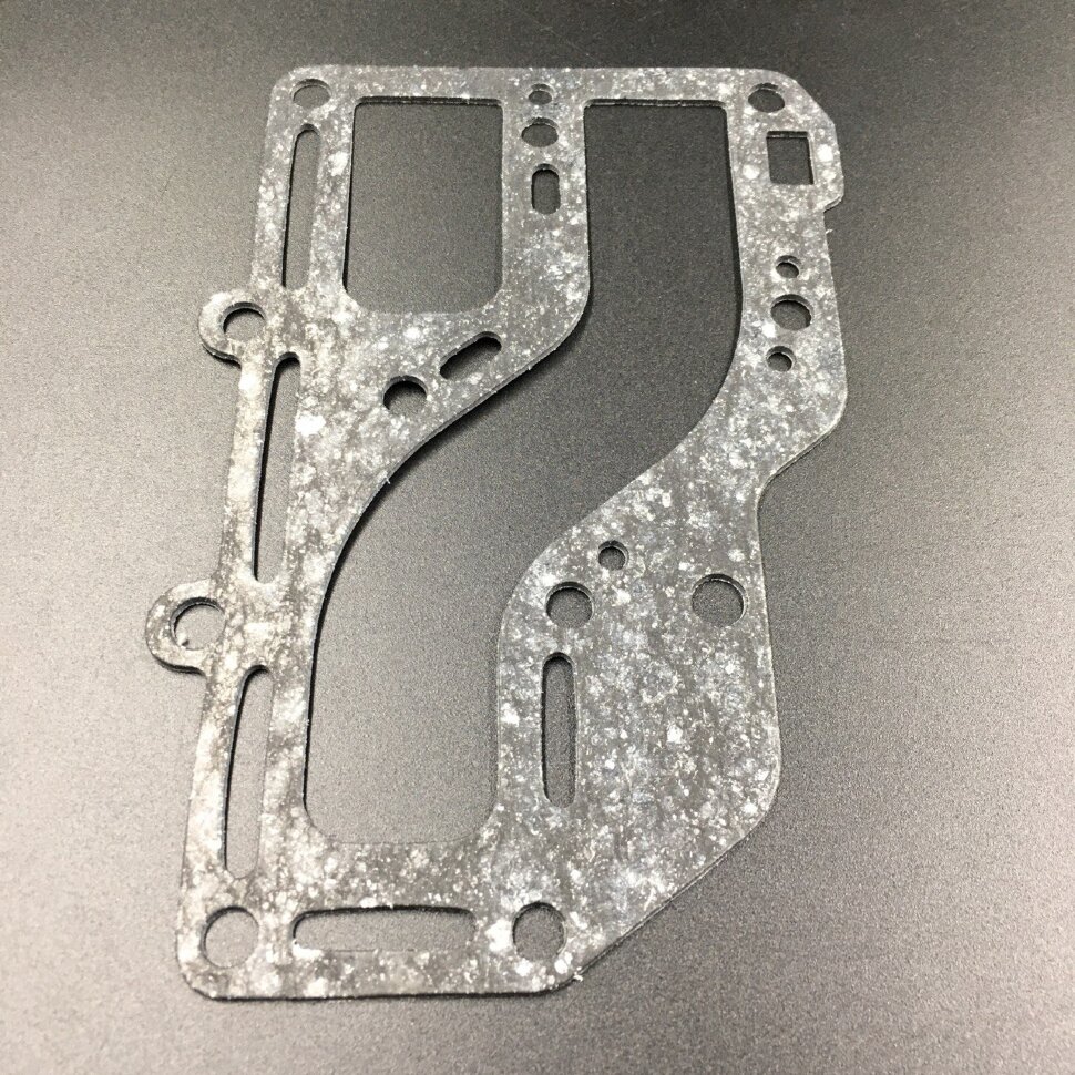 картинка Прокладка выхлопного коллектора Tohatsu 9.9-18 (Omax)