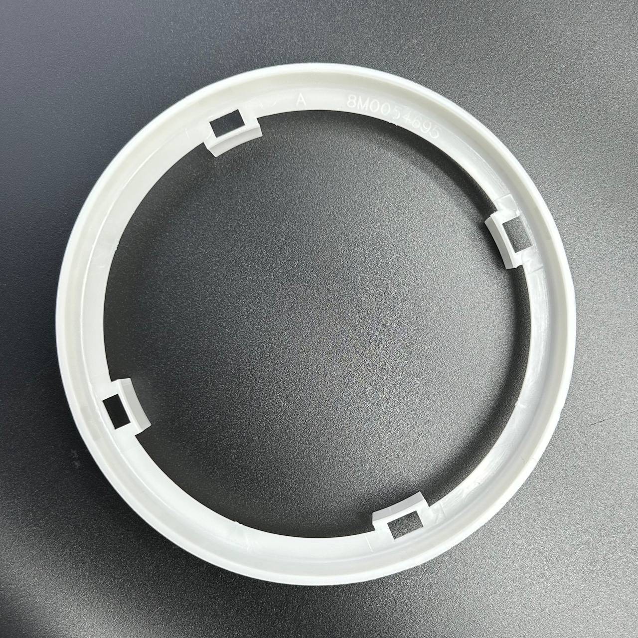 картинка Вставка редуктора пластиковая SLEEVE,PROP BORE (Quicksilver)