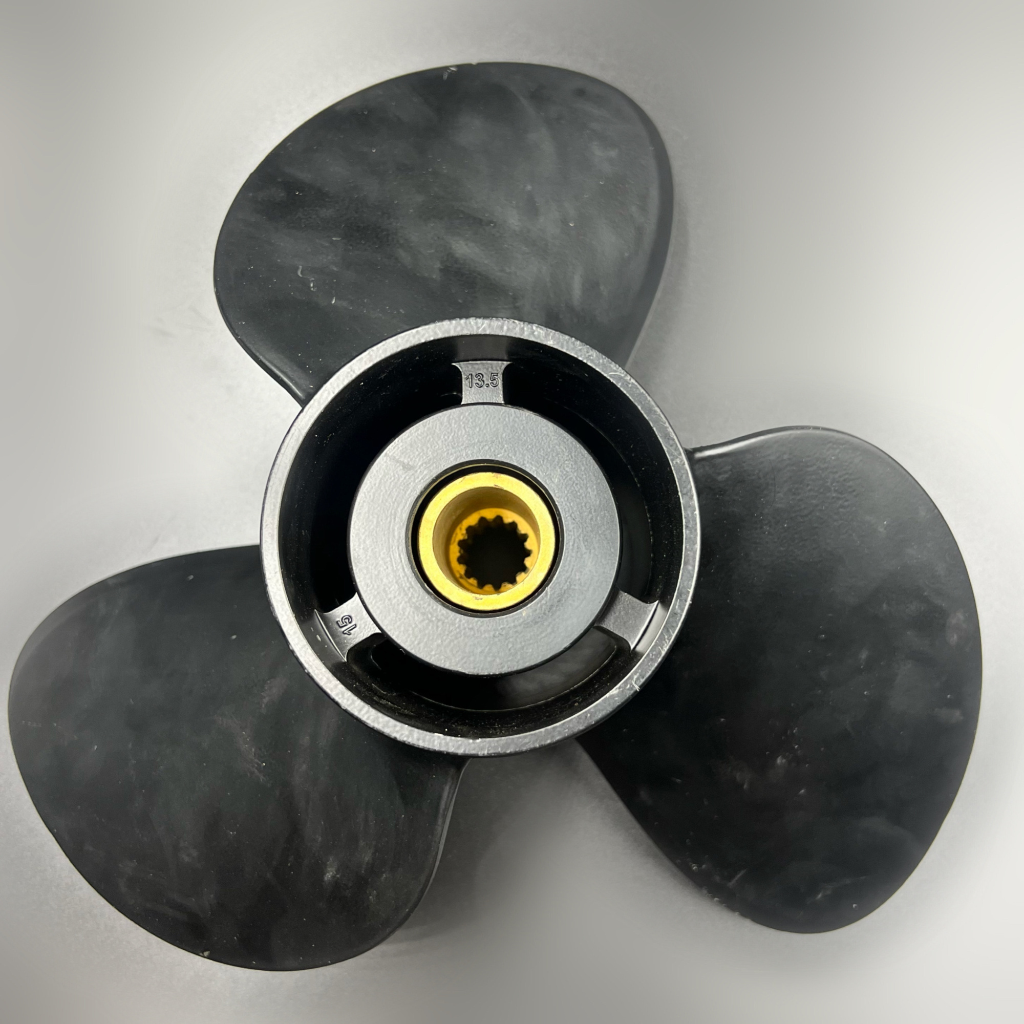 картинка Гребной винт Suzuki DF90-140, DF70A-140A, DF100B (3x13-1/2x15)
