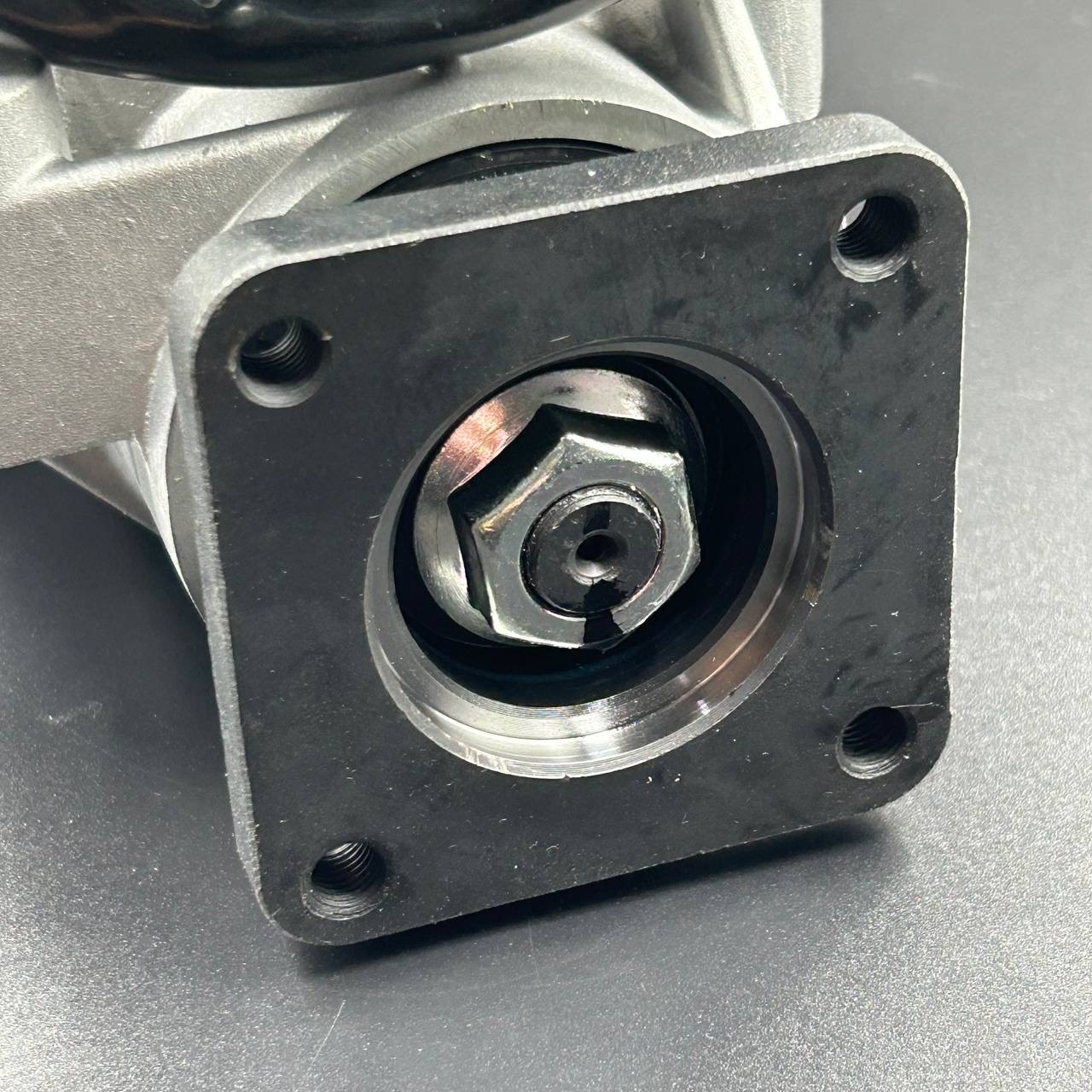 картинка Редуктор передний(в сборе) CFM X5/X8 (ZIBO)