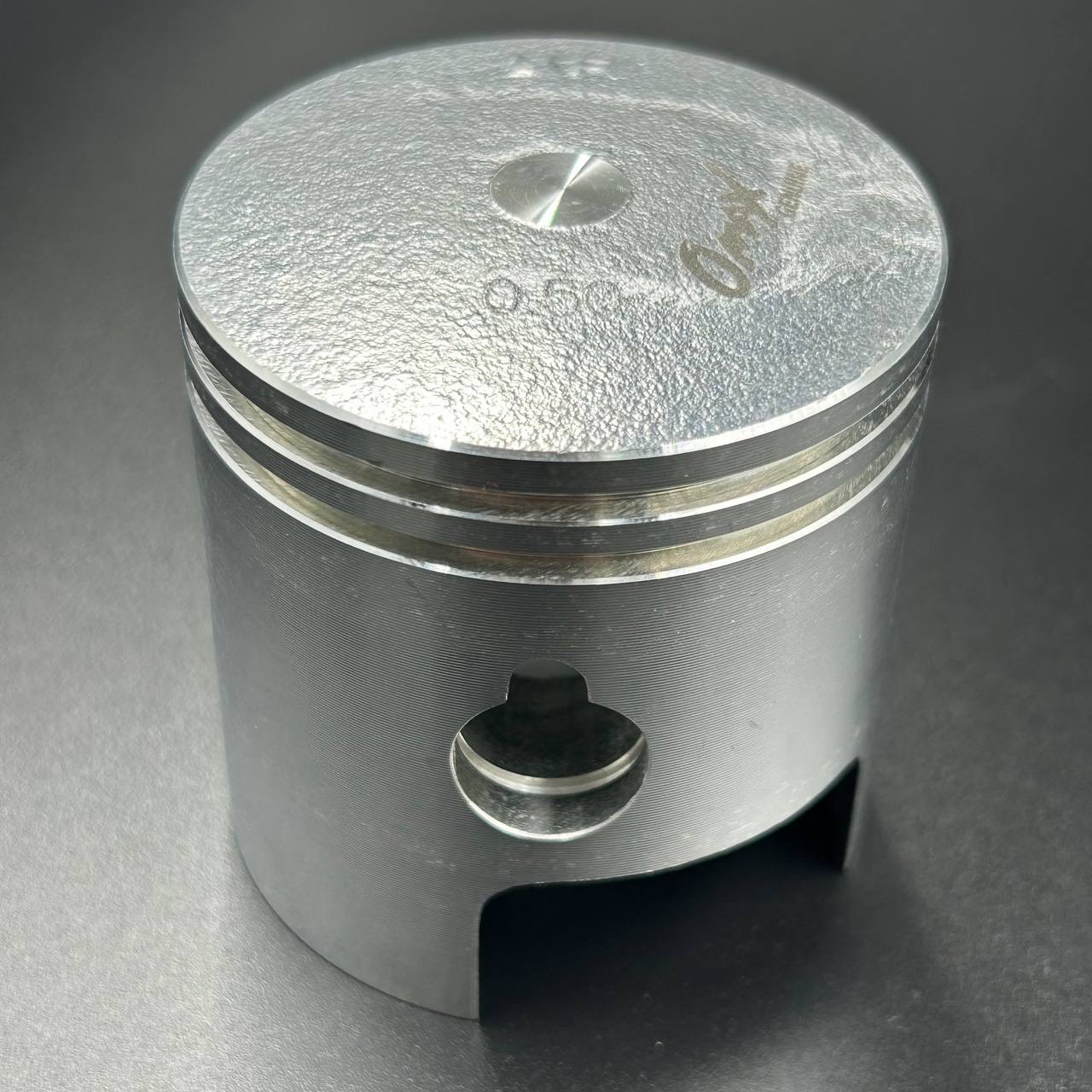 картинка Поршневой комплект Tohatsu 9.9-15 (0.50mm) (Omax)
