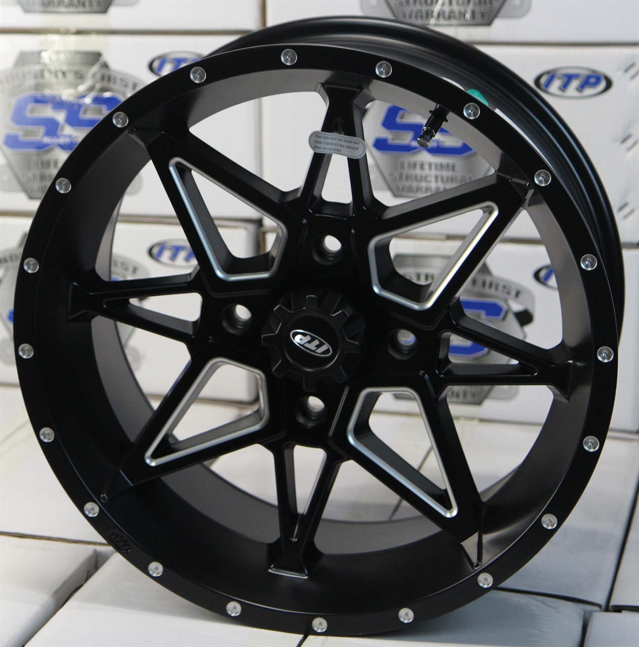 картинка Диск для квадроцикла ITP Tornado 17TN18BX