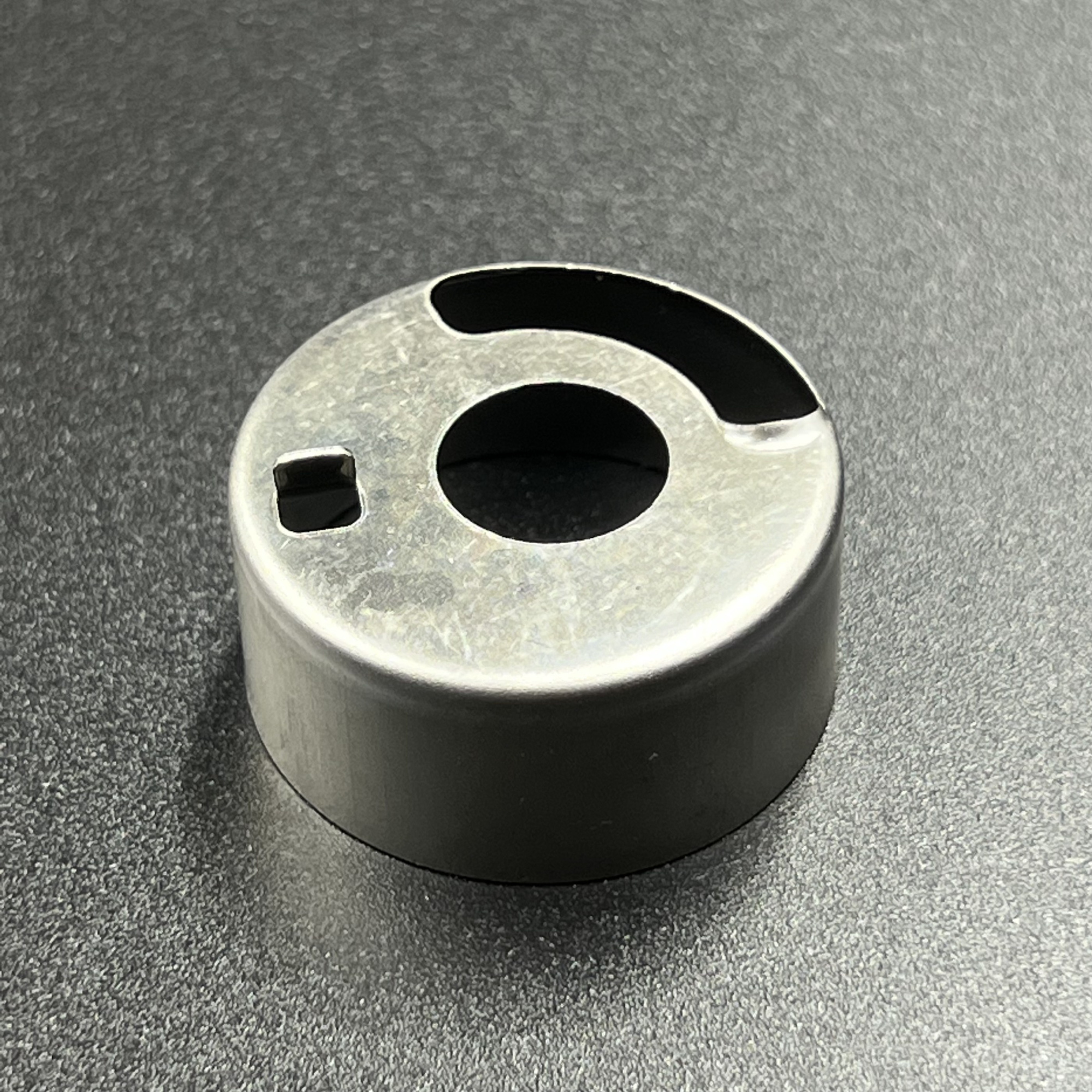 картинка Стакан помпы охлаждения Tohatsu 5-6, MFS6 (16157 F6-03000002) (KACAWA)