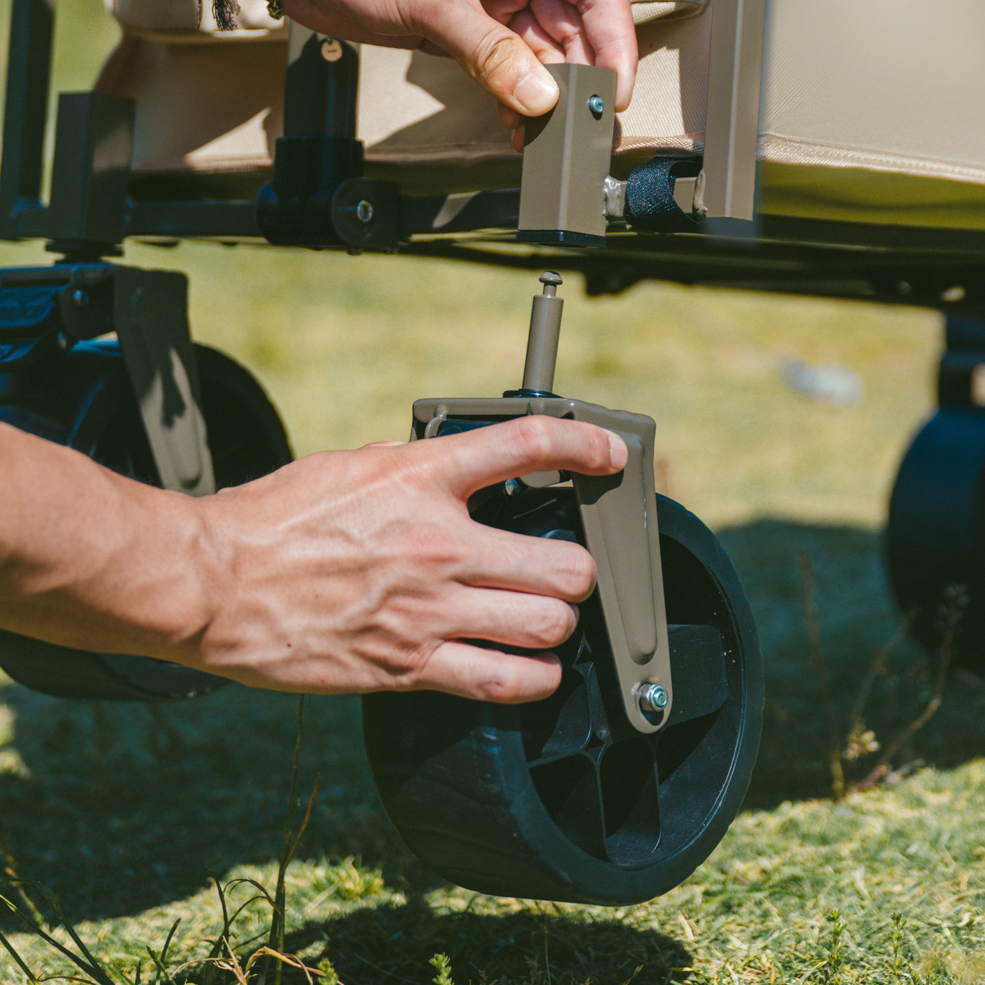 картинка Тележка туристическая Naturehike Light 88х46х93 см, 100 л, коричневая