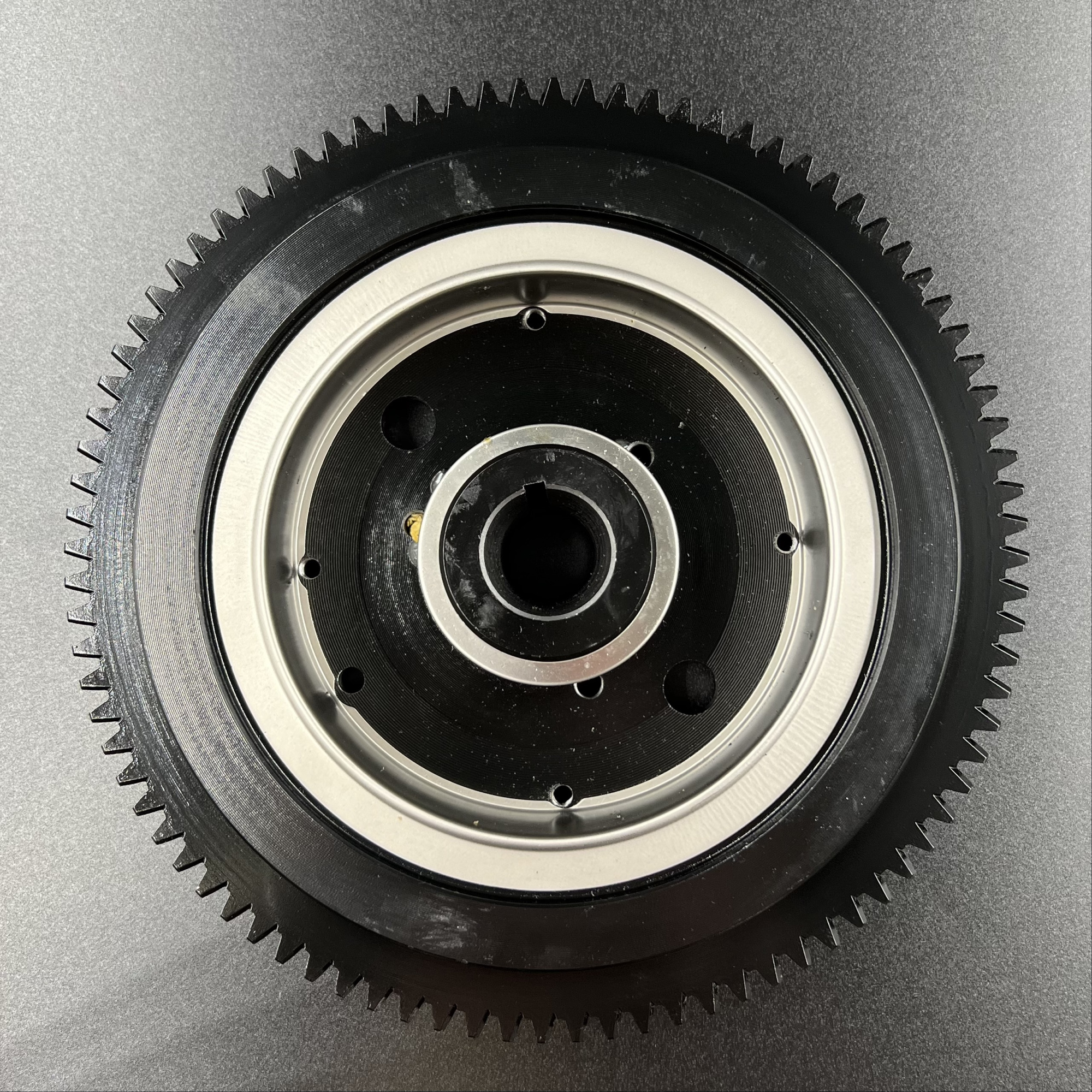 картинка Маховик Yamaha 40X (C венцом для электростартера) (PREMARINE)