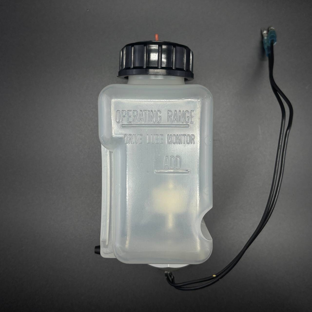 картинка Маслобак пластиковый Mercruiser 8M0075710 (Quicksilver)