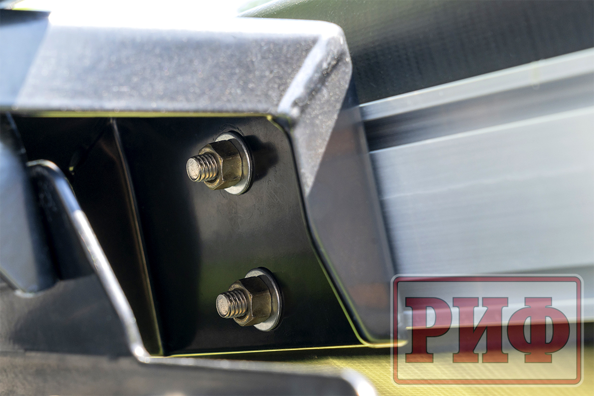 картинка Маркиза автомобильная РИФ веерная 2,5х2,5 м (левая)