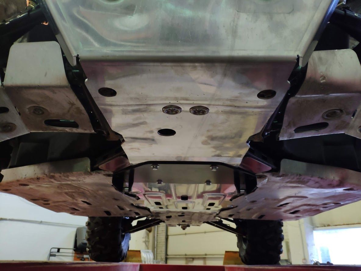 картинка Площадка для снегового отвала U FORCE 1000 (U10 EPS)