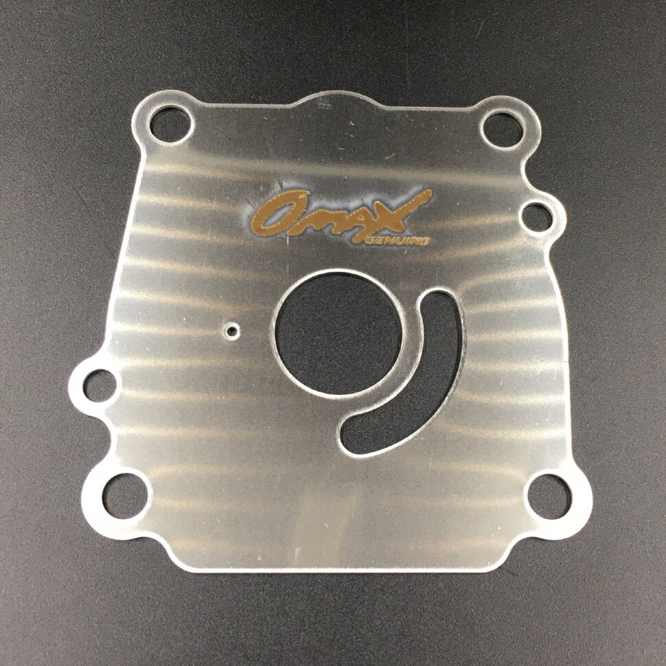 картинка Пластина помпы охлаждения Suzuki DT90-100, DF60-140 (17471-87E01) (Omax)