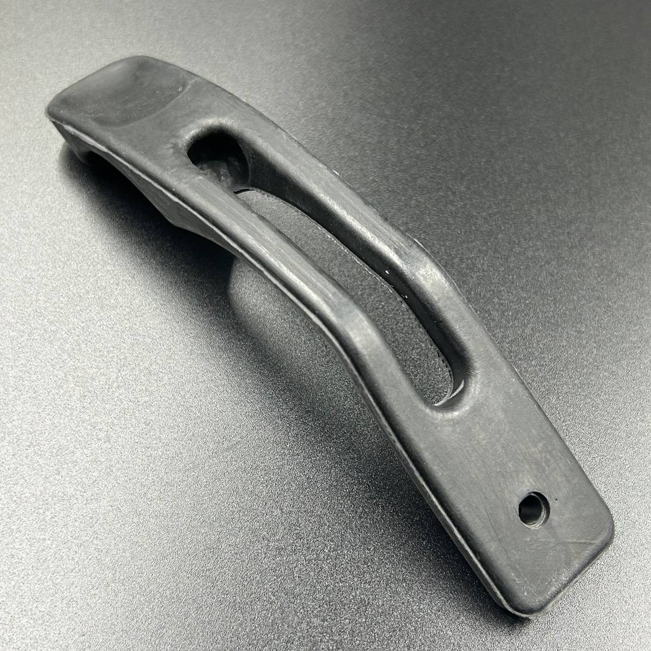 картинка Замок (фиксатор) капота BRP Ski-Doo (570025900;570027100) (KINETIX)