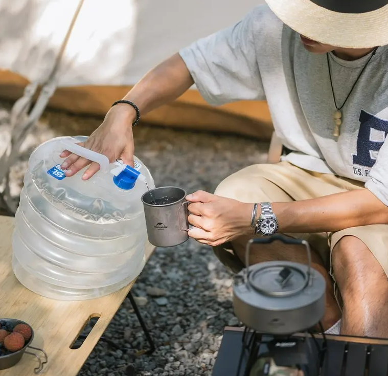 картинка Канистра Naturehike складная 10 л.