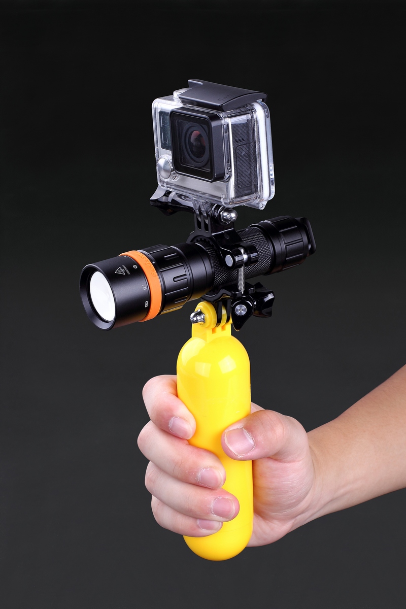 картинка Фонарь Fenix SD11 дайвинговый