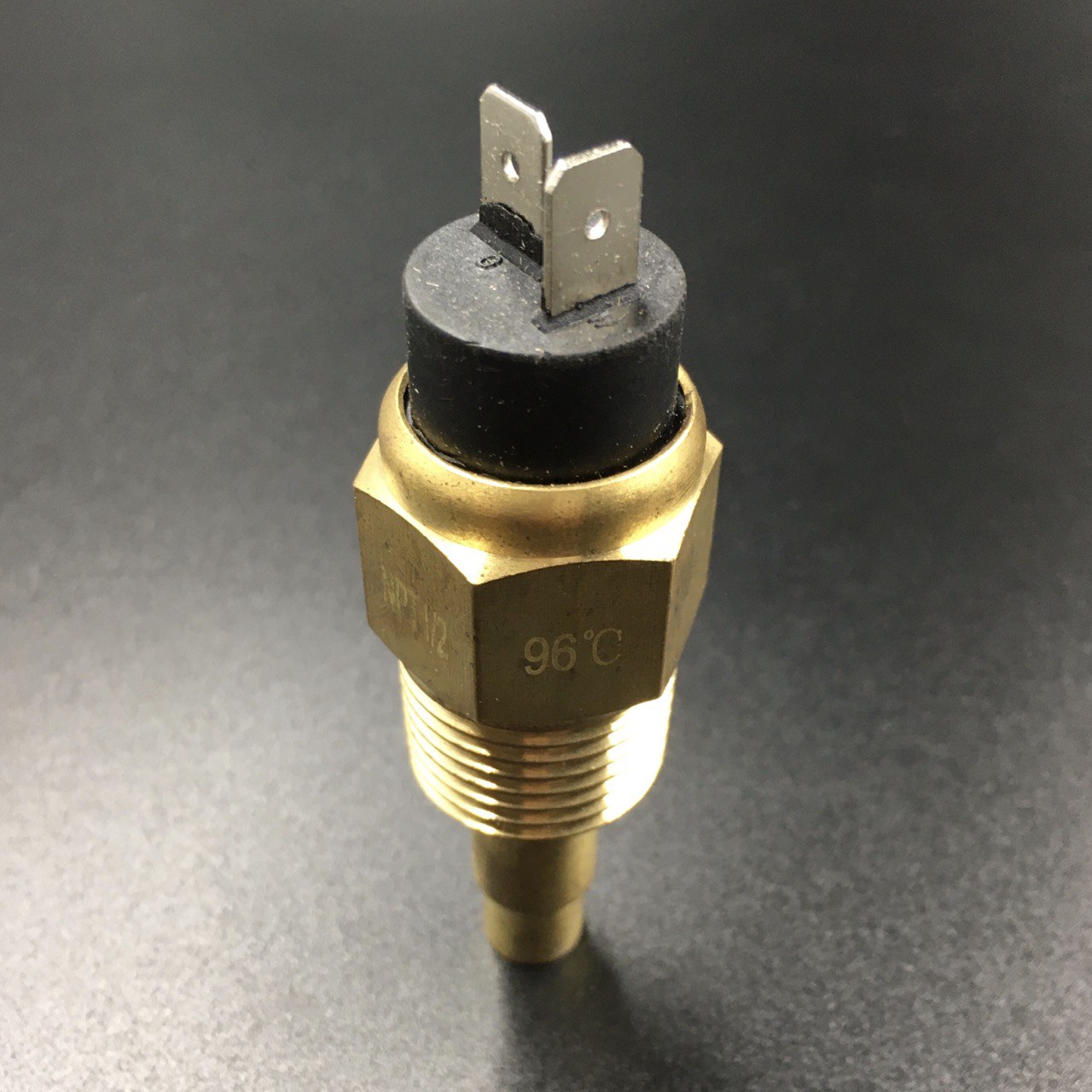 картинка Датчик температуры воды 40-120°.,сигнал 98°., резьба 1/2"-14NPT