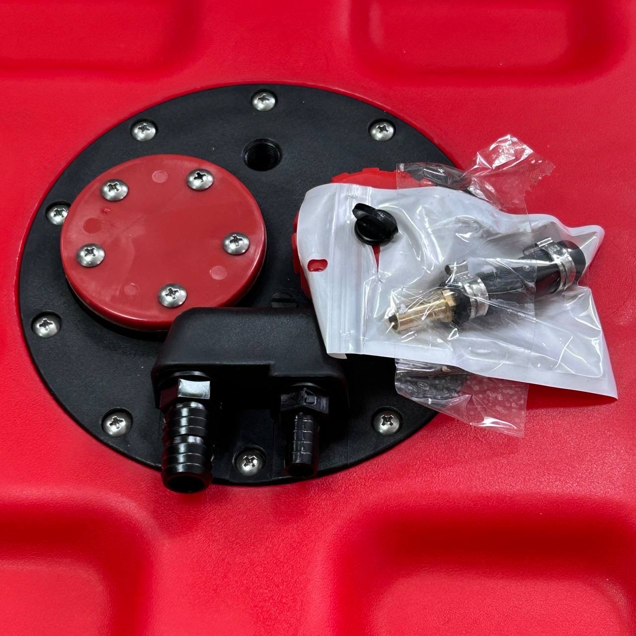 картинка Бак топливный 90 литров 85x41x36 (YUELANG)