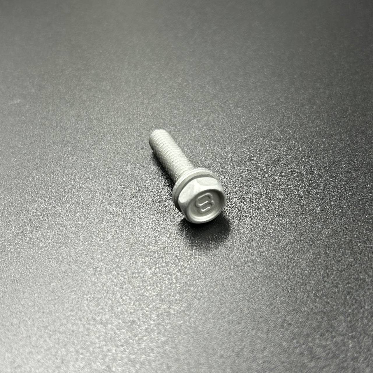 картинка Болт Yamaha M6x35 (Yamaha)