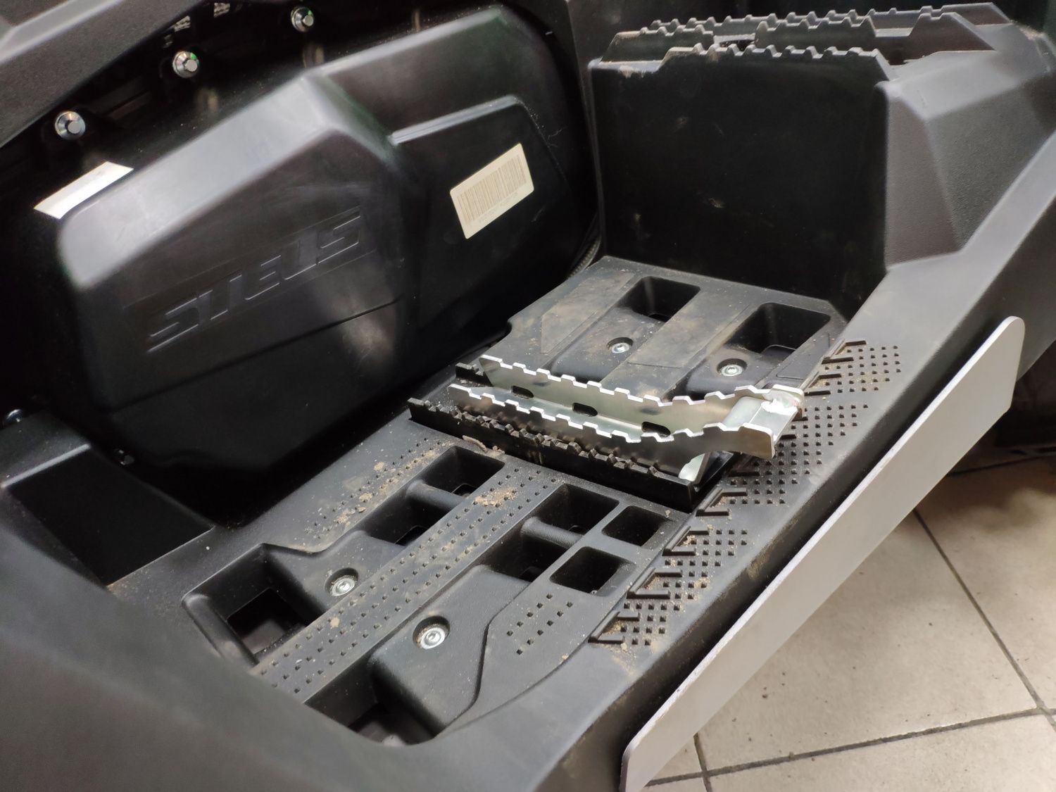 картинка Подножки для квадроцикла STORM