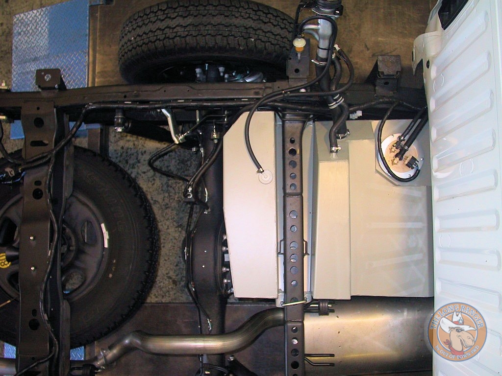 Бак топливный ARB RG COLO/D-MAX 12 ON 127L ALL