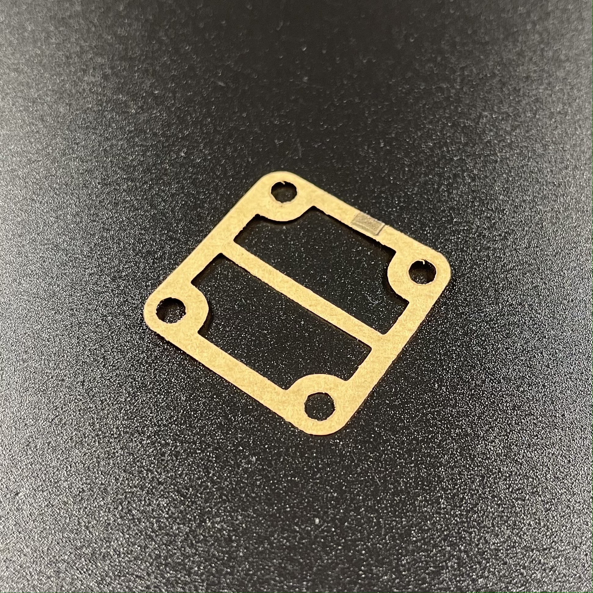 картинка Прокладка топливного насоса Yamaha 4-5 (Omax)