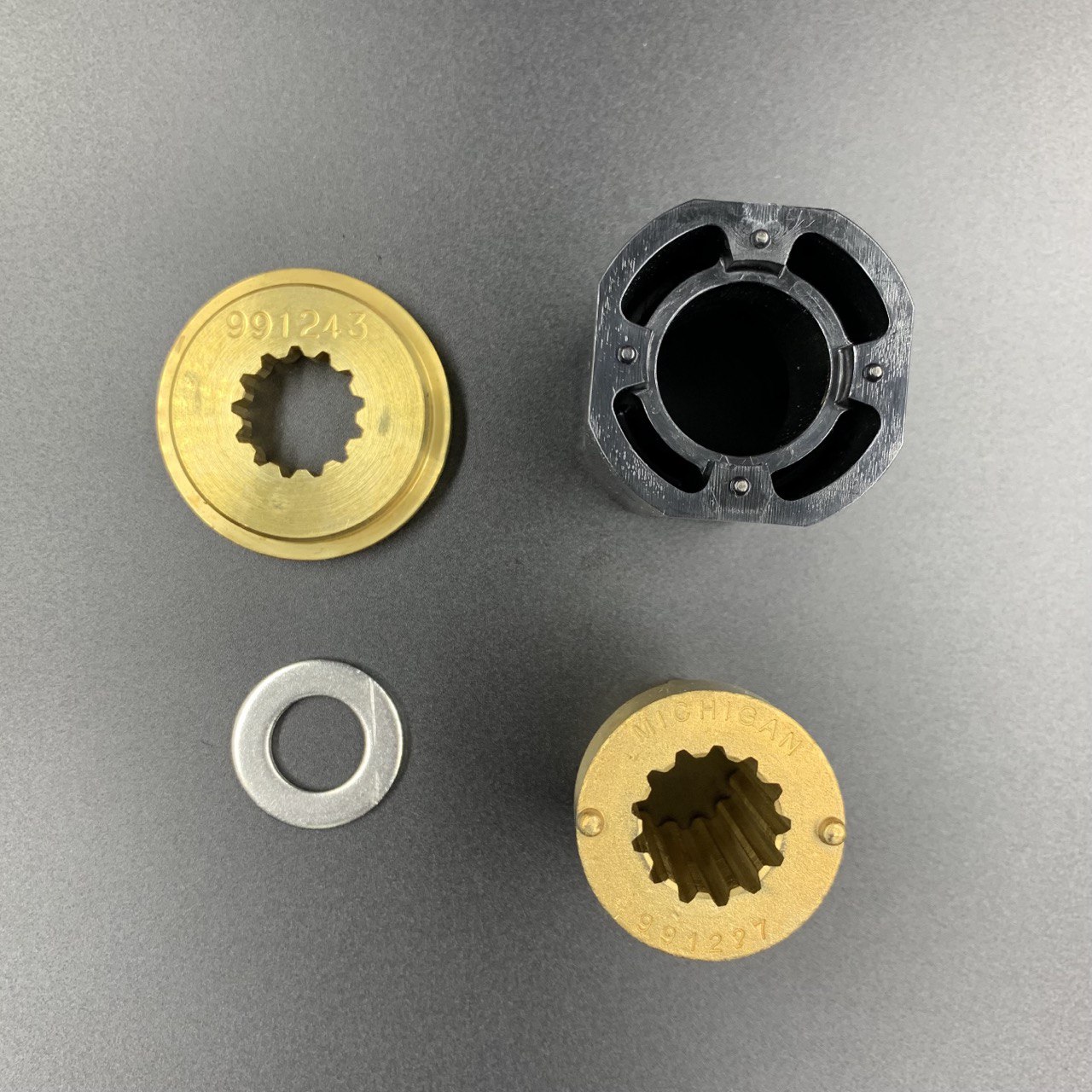 картинка Втулка гребного винта Yamaha 40-55, F30-60 (Michigan)