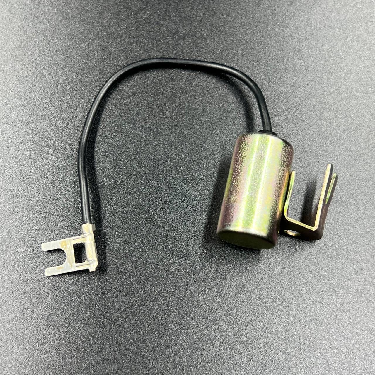 картинка Конденсатор генератора Yamaha 5 (Sinera)