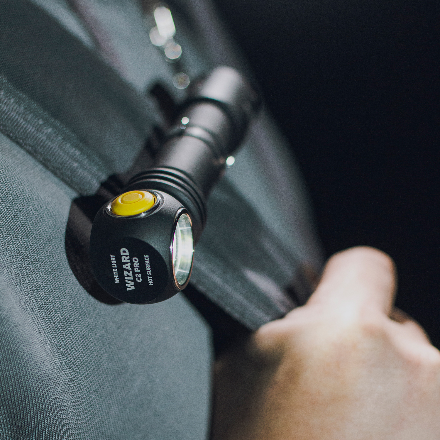 картинка Налобный фонарь ARMYTEK WIZARD C2 Pro Magnet USB  БЕЛЫЙ