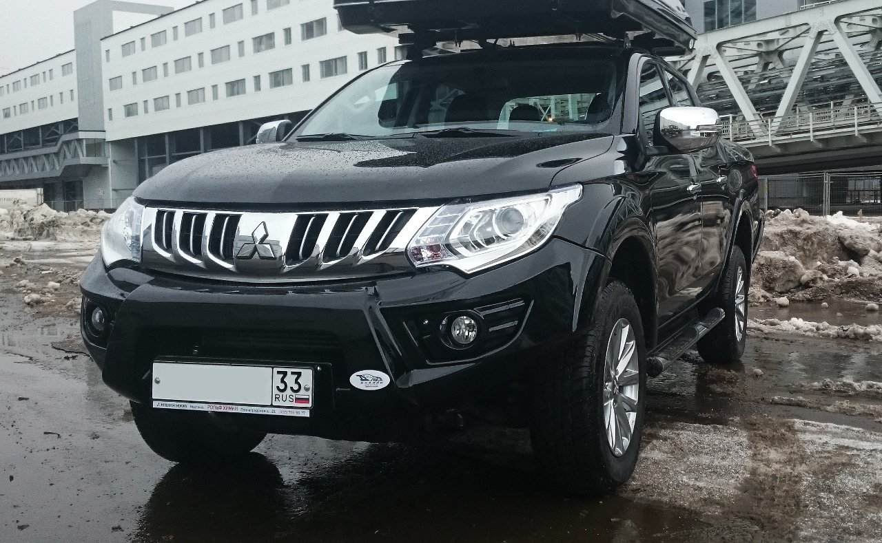 картинка Бампер передний Mitsubishi L200 2015-11.2018 белый АВС-Дизайн