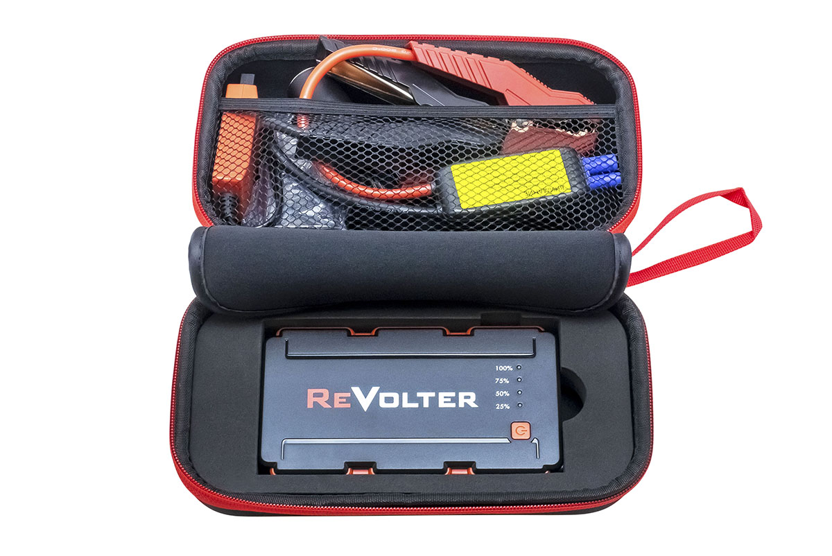 картинка Устройство пуско-зарядное портативное ReVolter SPARK 12V 7200 mAh