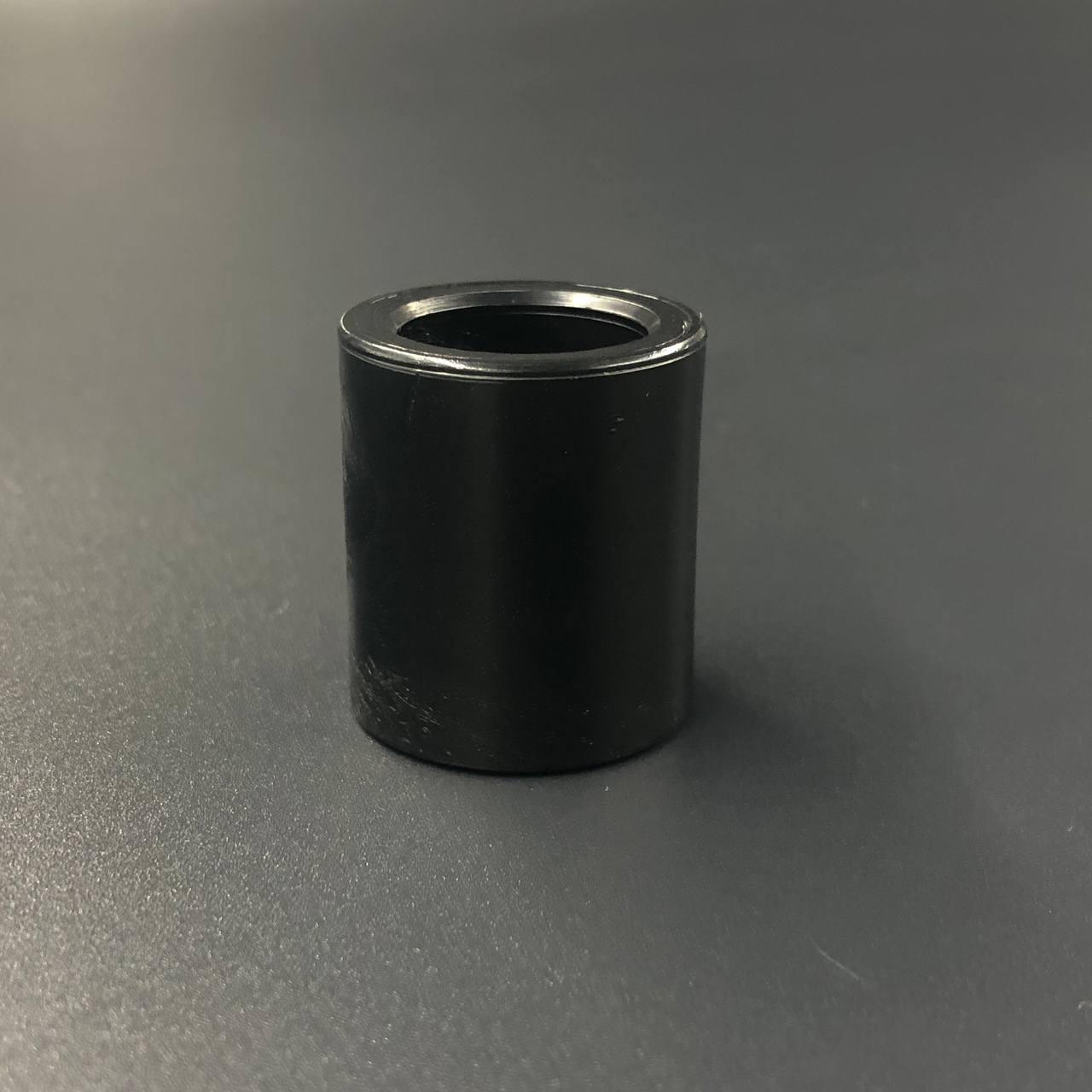 картинка Втулка водяной помпы Suzuki DF200-DF250 (Suzuki)