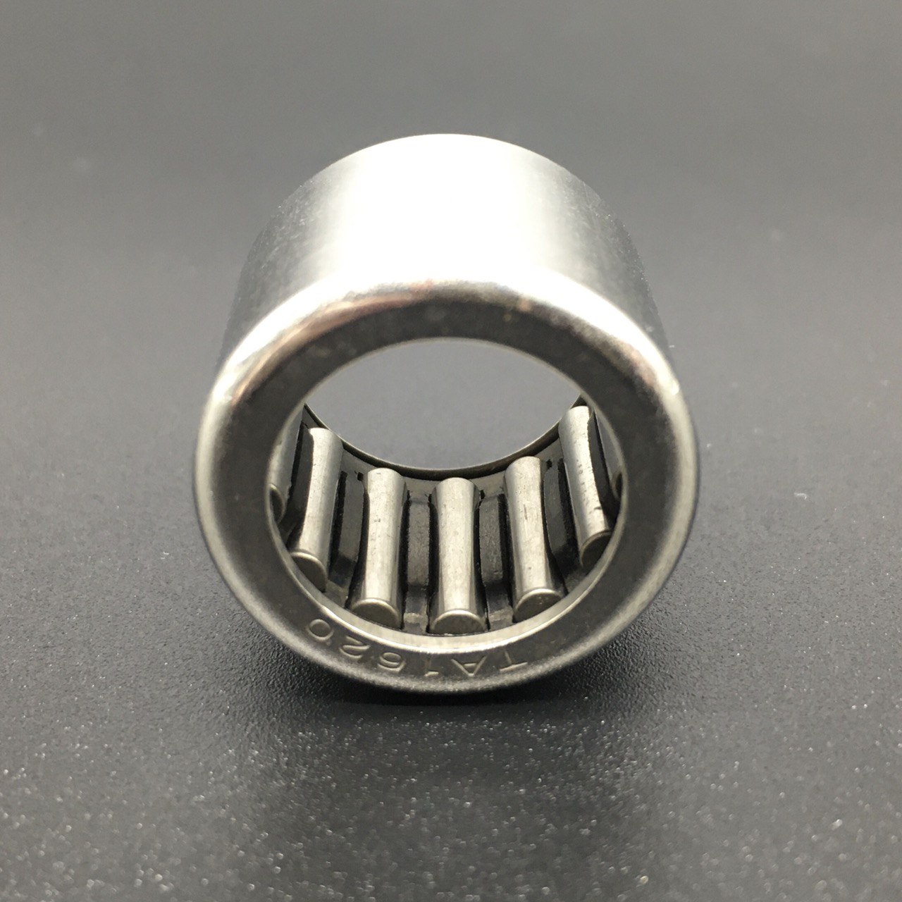 картинка Подшипник игольчатый Tohatsu 9.9-18 (31-160521) (16x24x20) (PREMARINE)