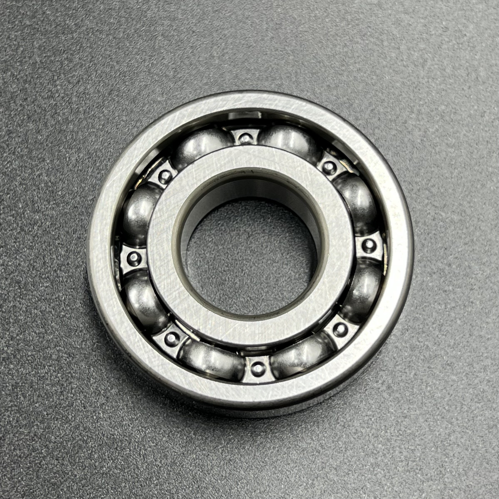 картинка Подшипник снегохода (20x47x14) (6204) (Sinera)