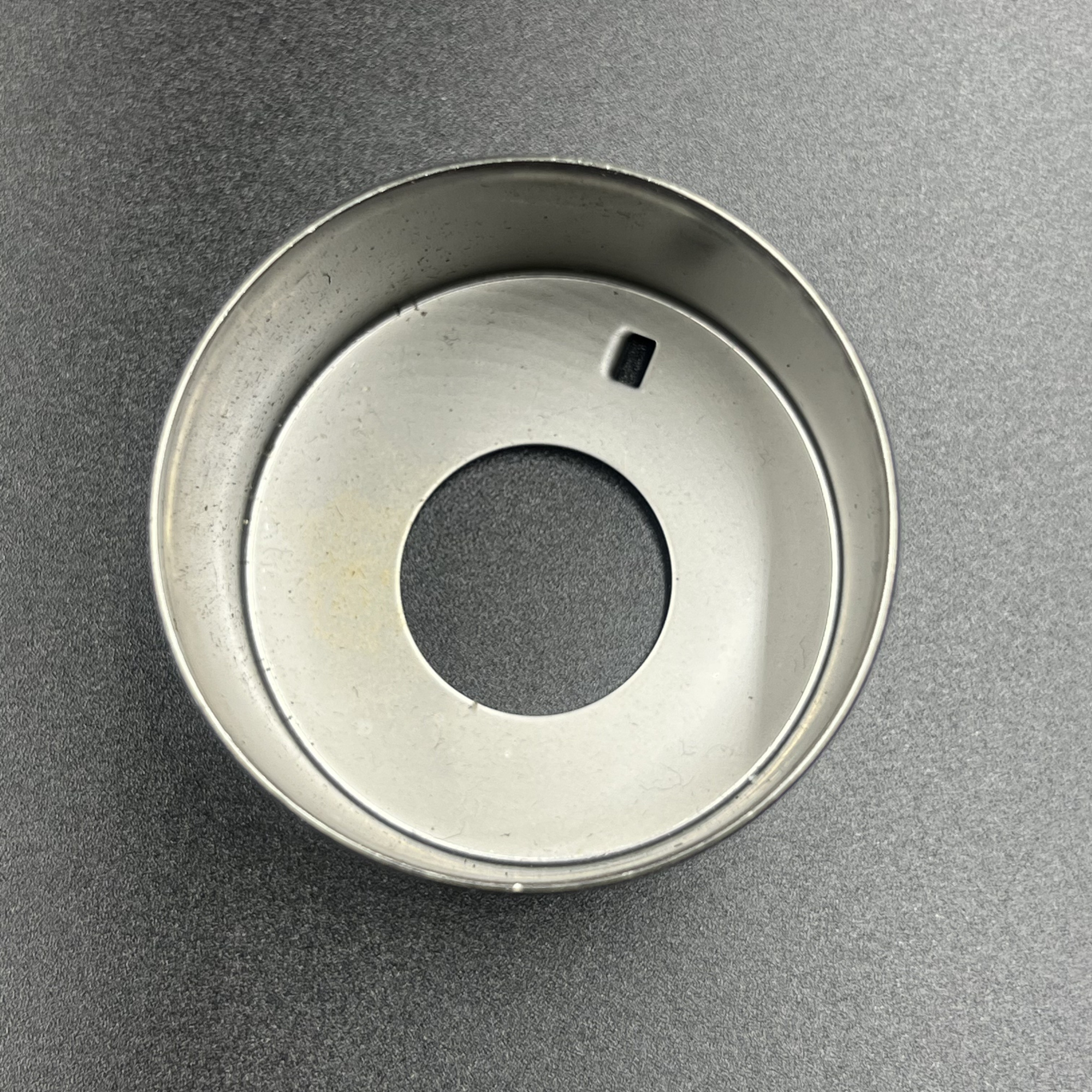 картинка Стакан помпы охлаждения Mercury 110-200, MERCRUISER Alpha (Omax)