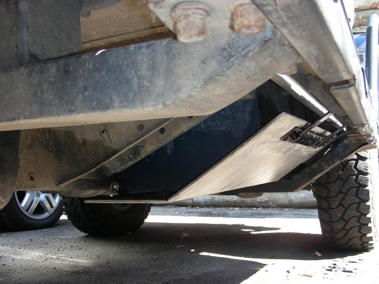 картинка Бак топливный KDT 50л дополнительный для Land Rover Defender 110