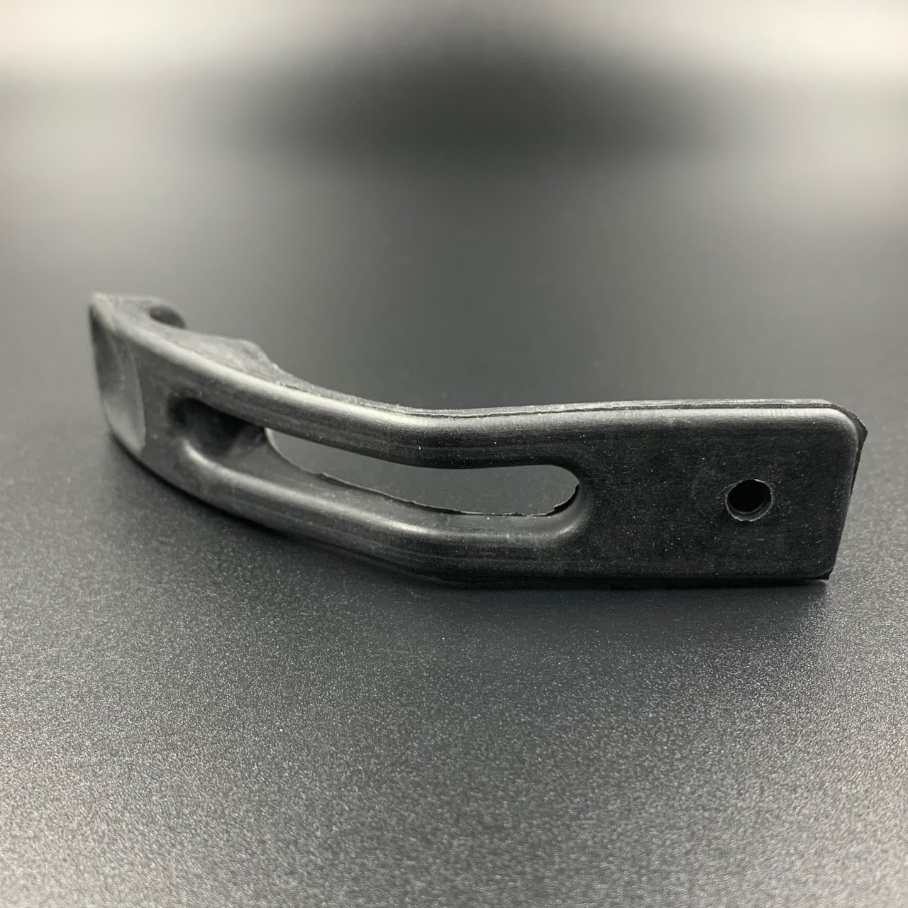 картинка Фиксатор капота BRP Elite, Formula ( 570027100)