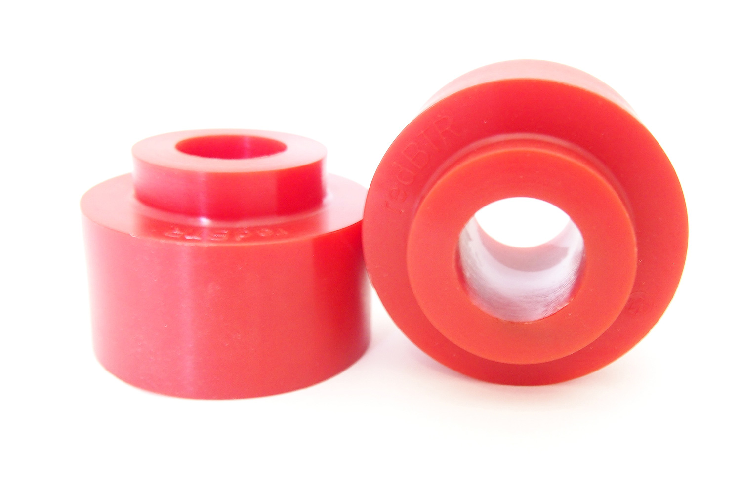 картинка Втулка опорная redBTR конца продольной штанги полиуретан 2 шт.