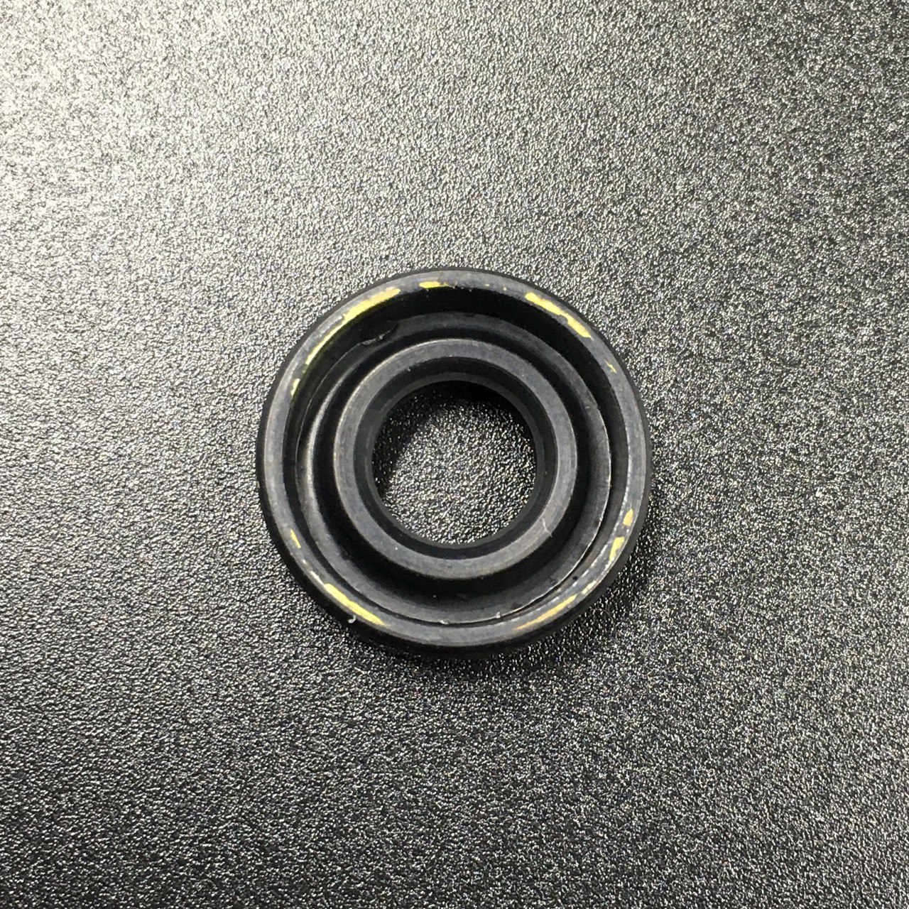 картинка Сальник Yamaha (93106-09014) (9x19x5) (Yamaha)